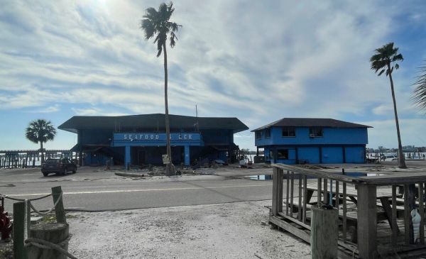 Siddique discusses future of Cortez Marina at town hall meeting