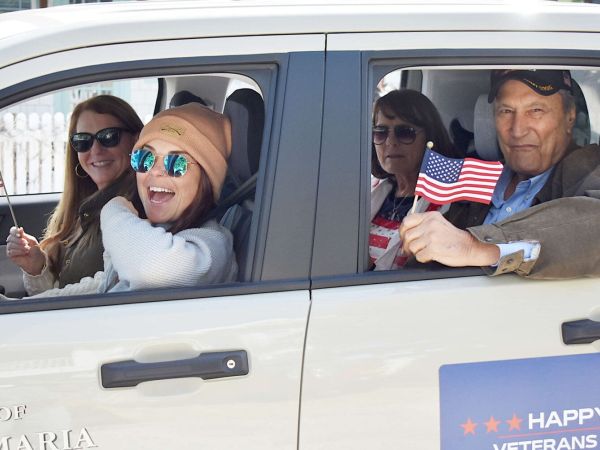 Anna Maria honors veterans with parade, recognition ceremony