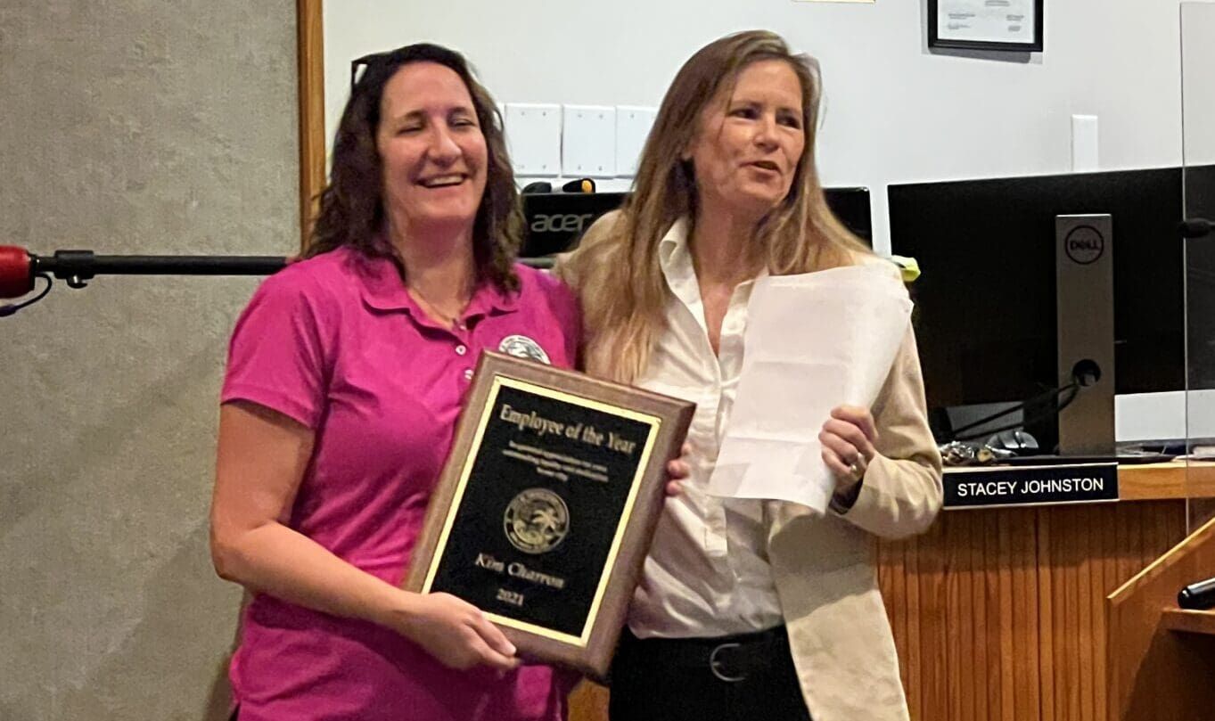 City recognizes outstanding community service