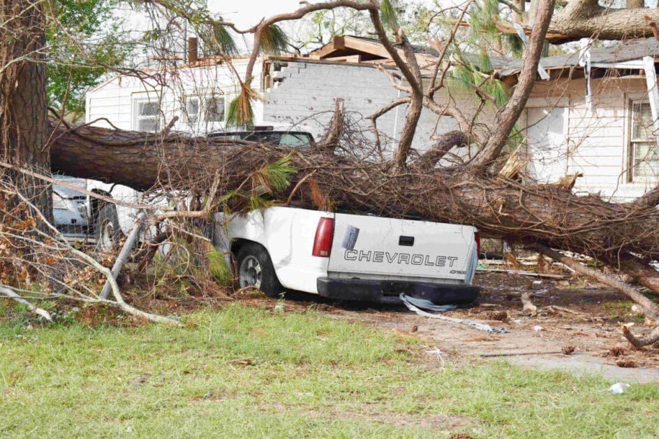 Tour of Lake Charles reveals hurricane damage