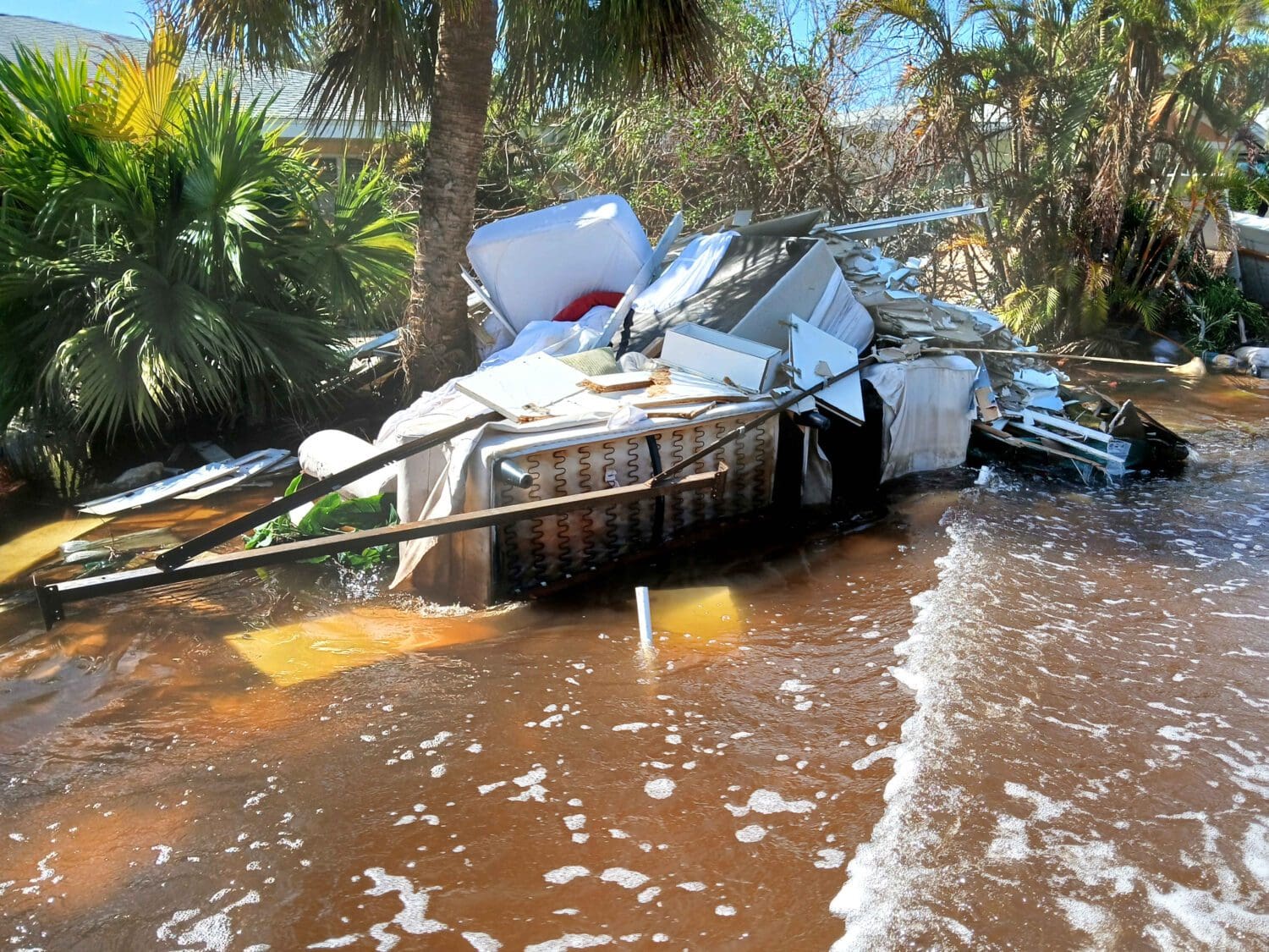 Anna Maria checkpoint, curfew suspended
