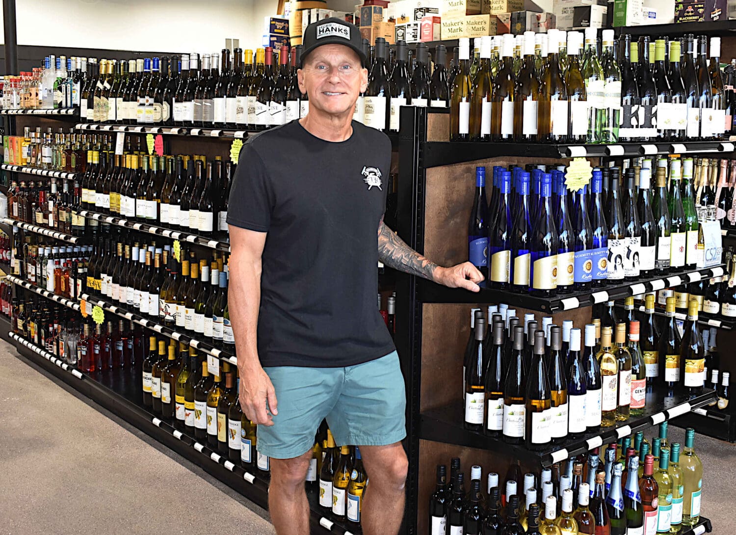 Hurricane Hank's, Operation BBQ Relief provide free meals