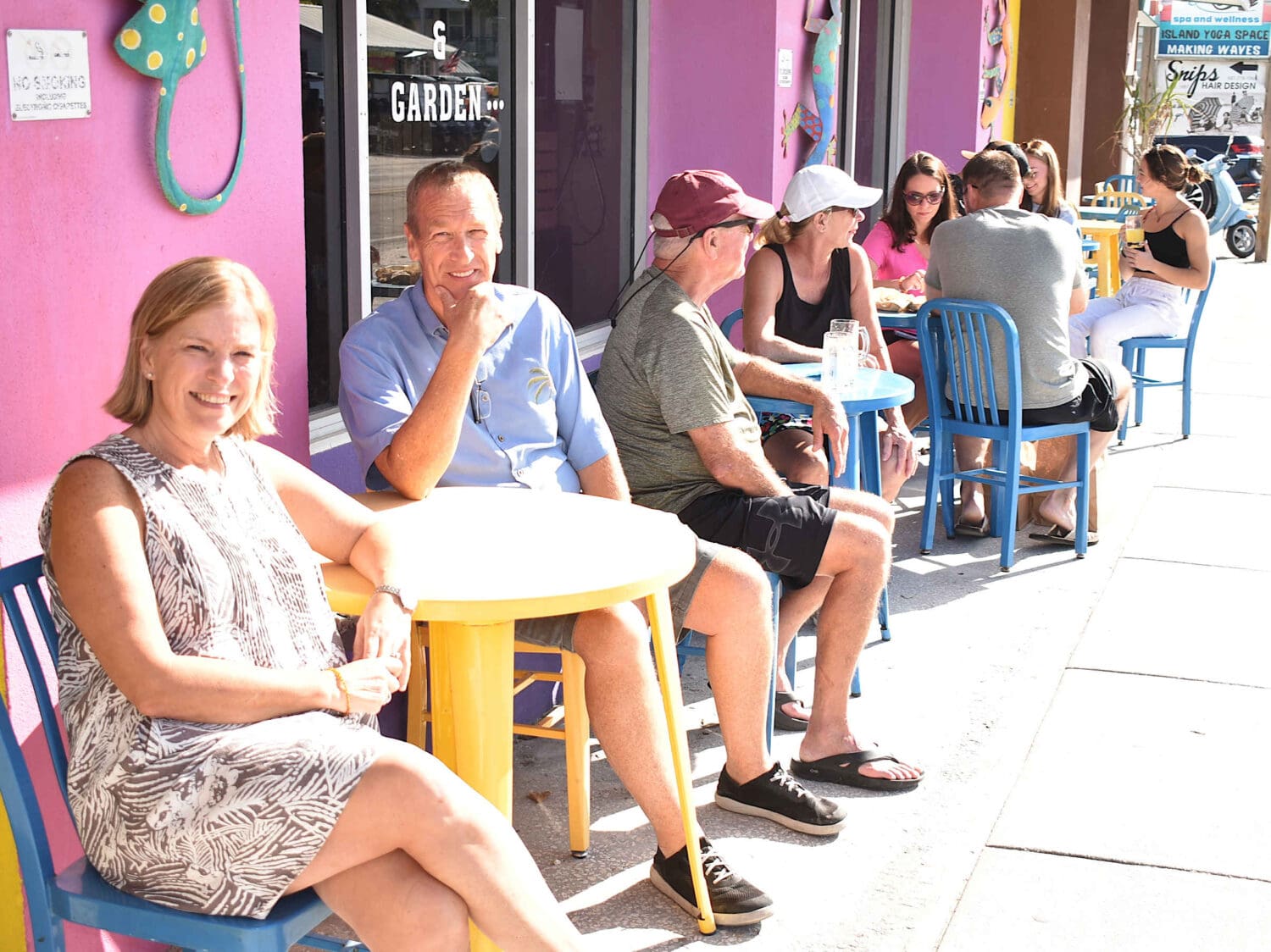 Ginny&rsquo;s and Jane E&rsquo;s reopens