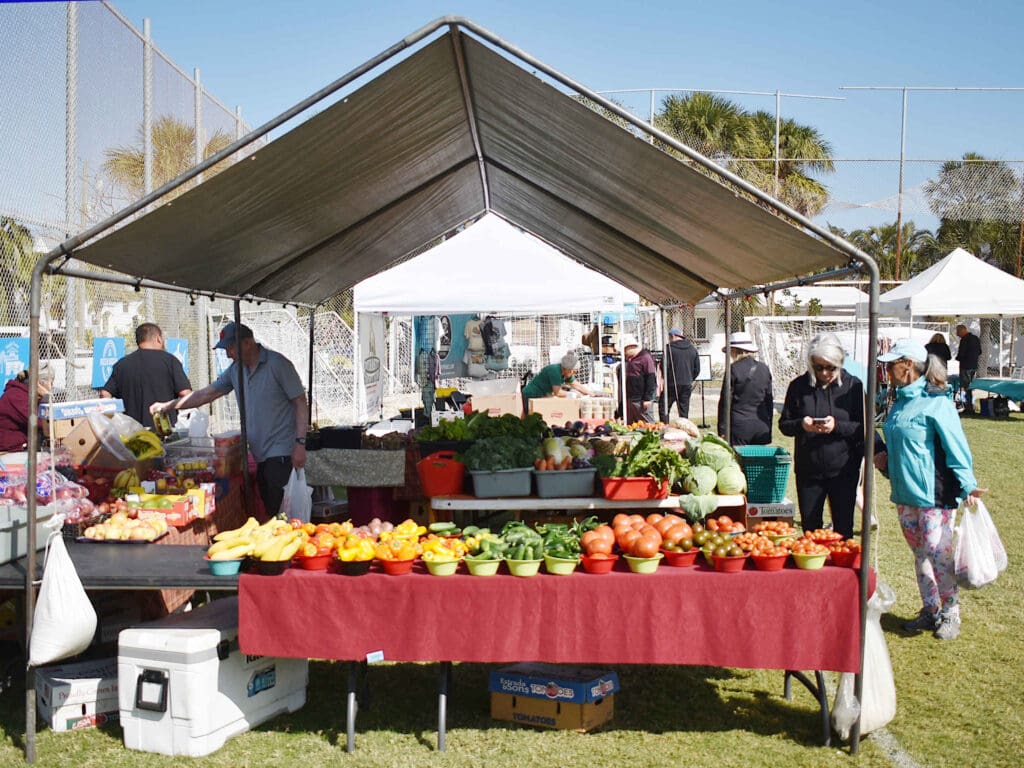 Expanded farmers market opens in Anna Maria