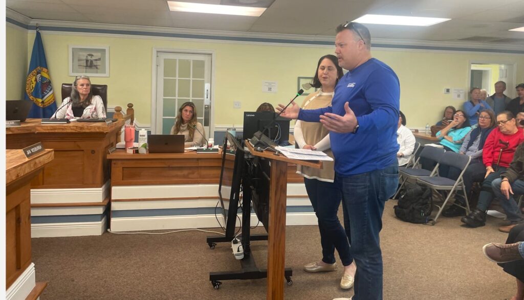 Bradenton Beach Commission discusses building department restructuring