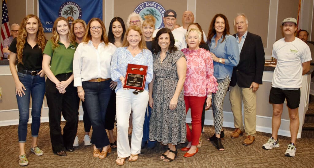 Duncan Real Estate, Murphy named Citizens of the Year