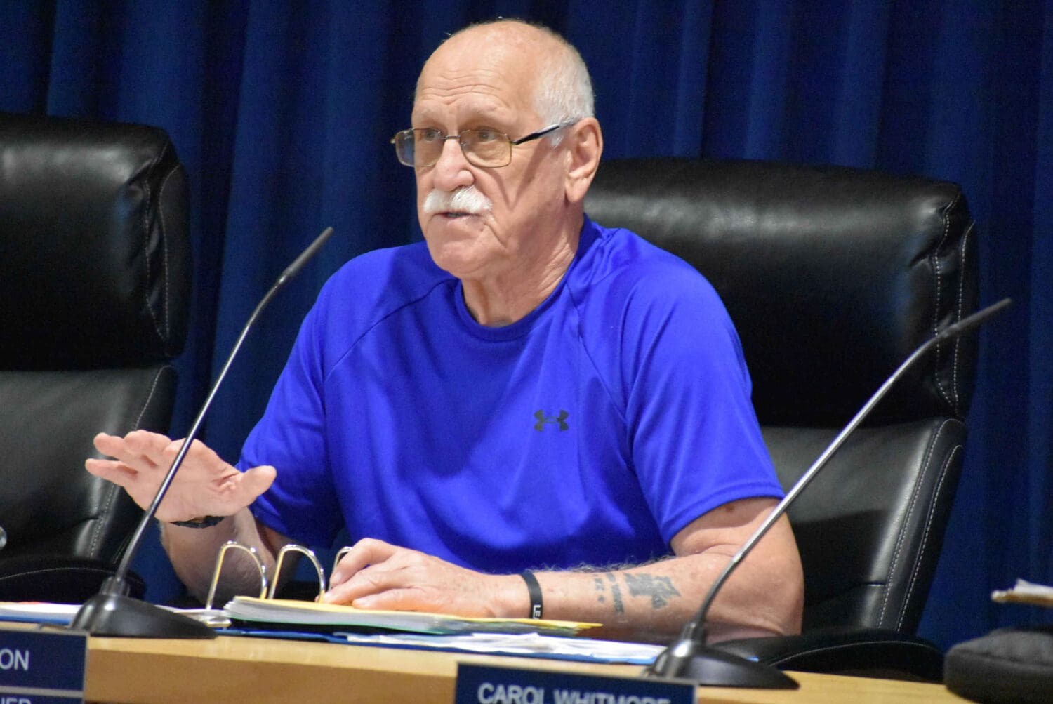 Morton resigns from Holmes Beach commission