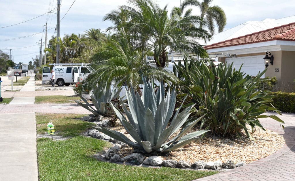 Commissioners support latest Key Royale parking proposal