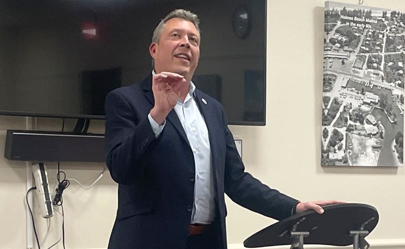 Bradenton Beach permitting issues prompt home rule discussion