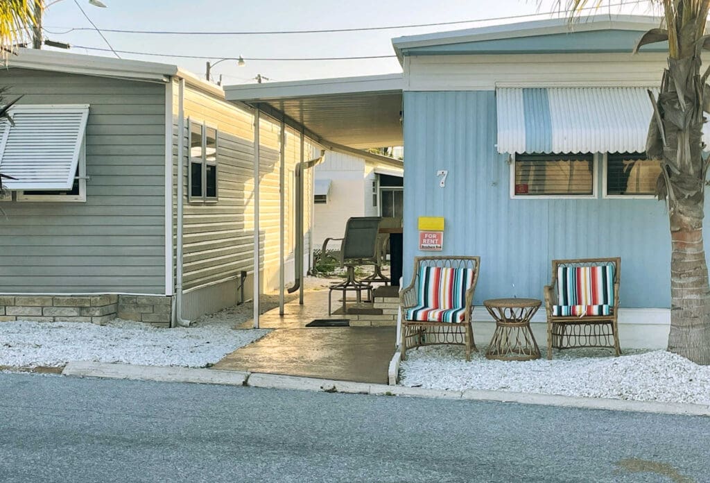 Pines residents speak out on paid parking