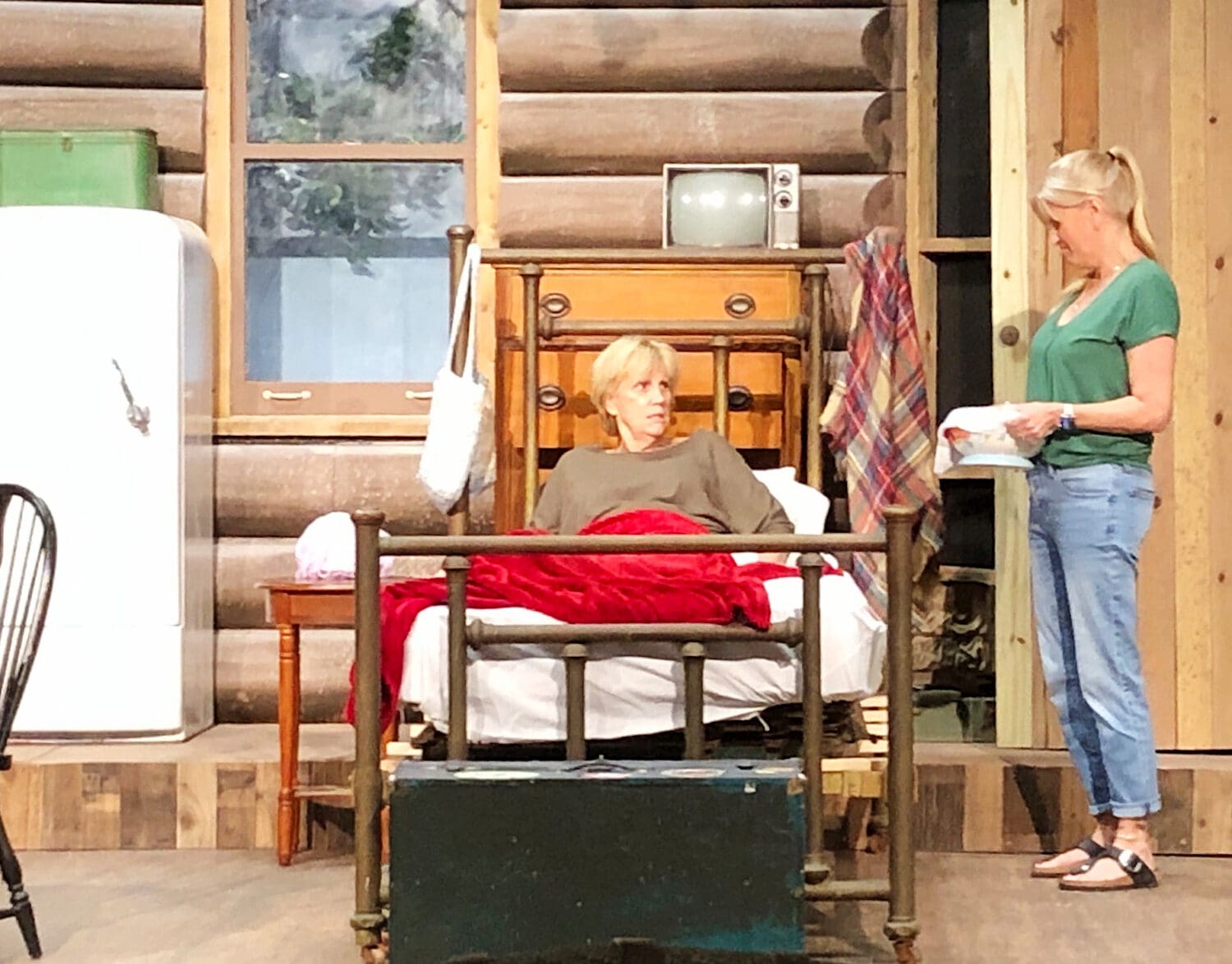 &lsquo;Grace & Glorie&rsquo; face end-of-life challenges