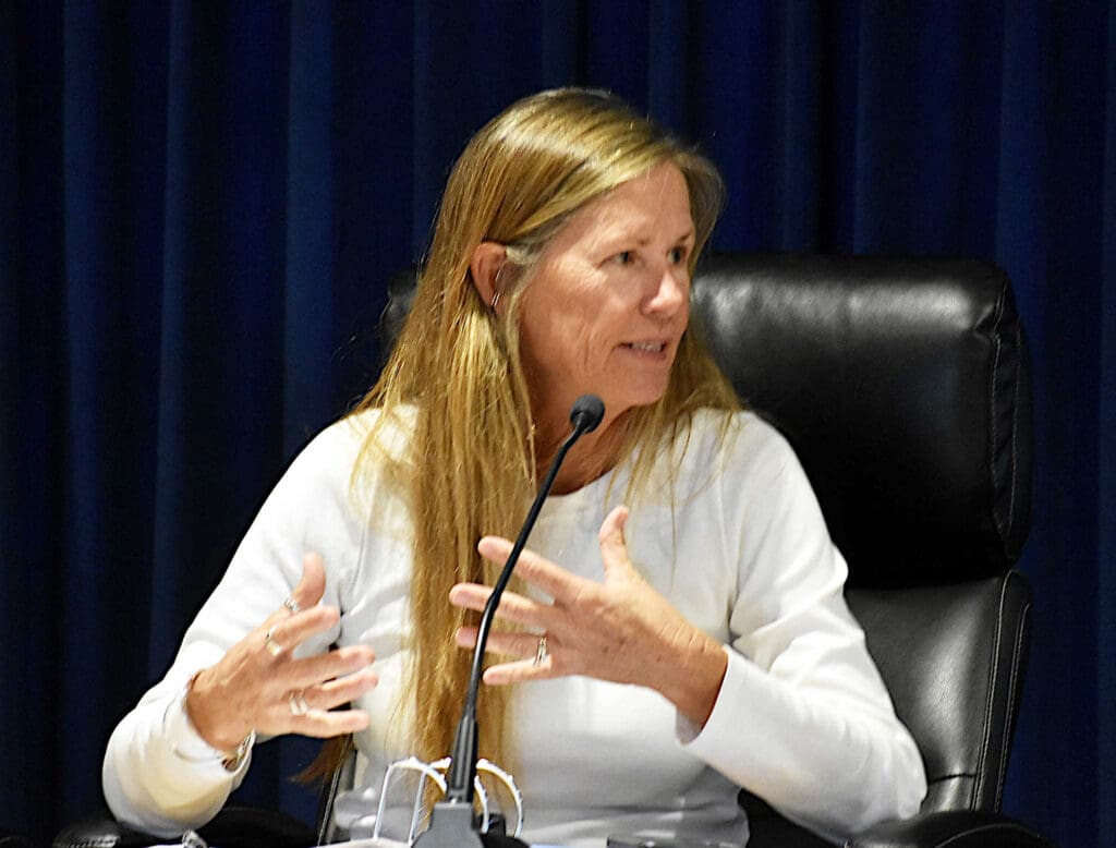 Speed table debate continues