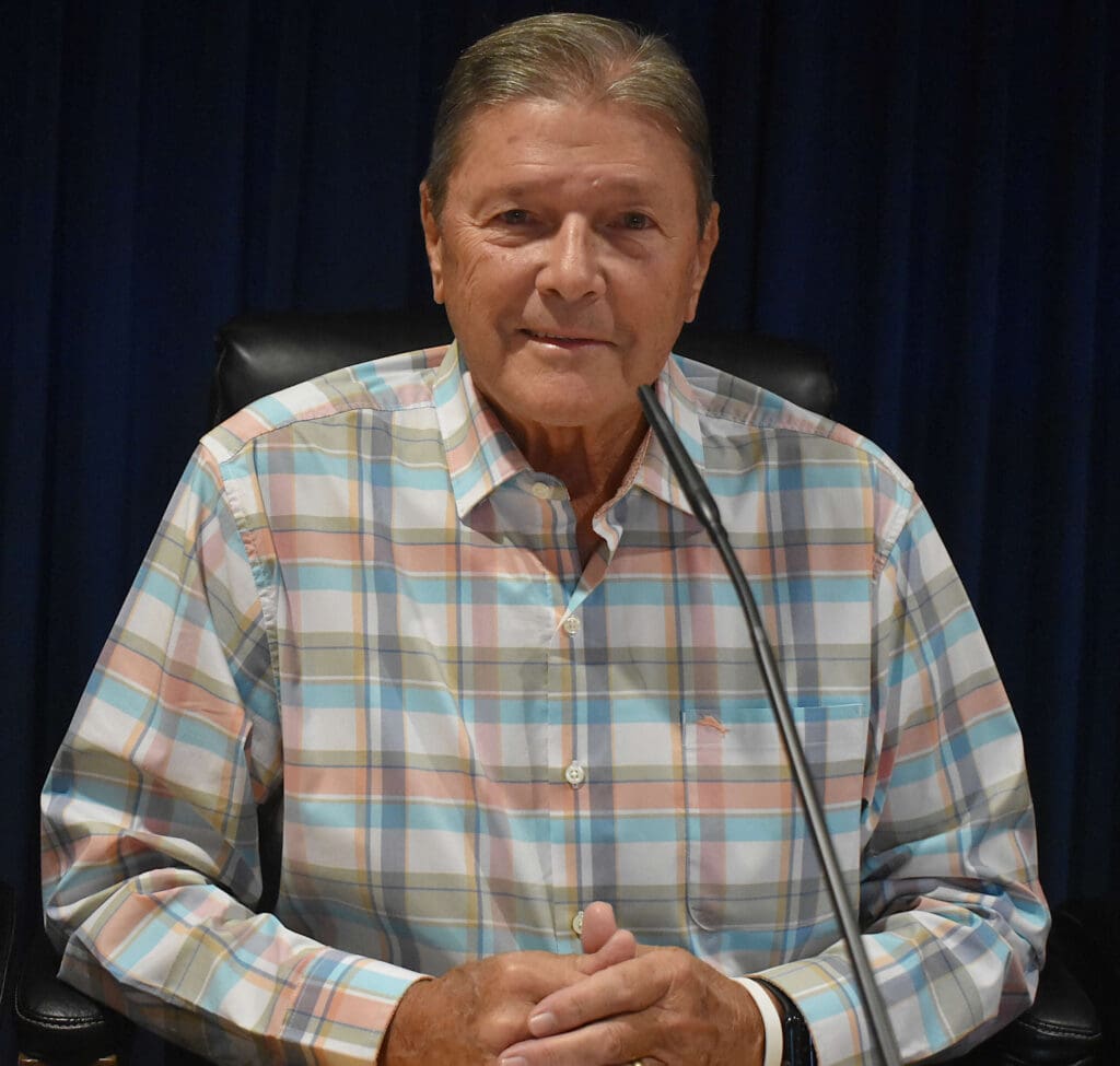 Holmes Beach candidates participate in candidate forum