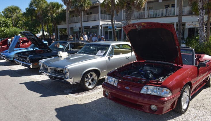 Crowds welcome back Bayfest