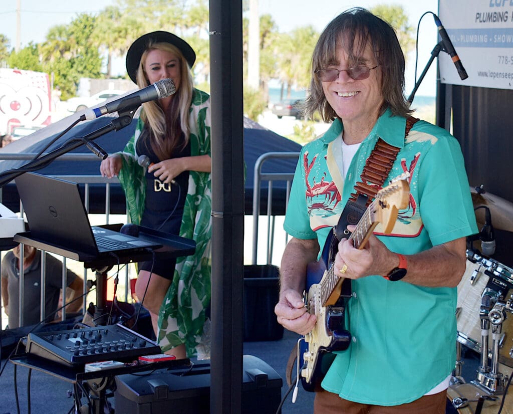 Crowds welcome back Bayfest