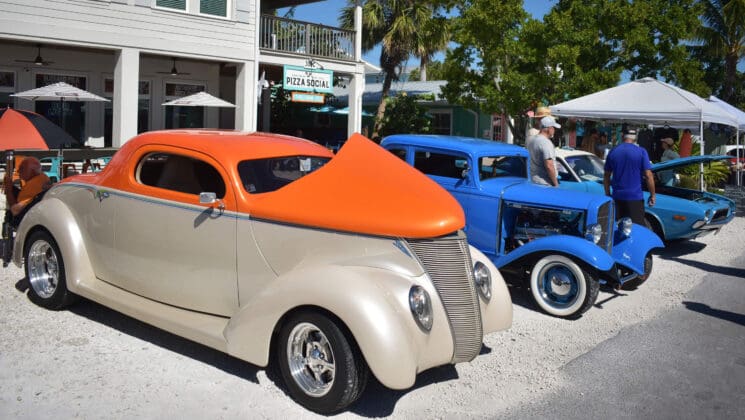 Crowds welcome back Bayfest