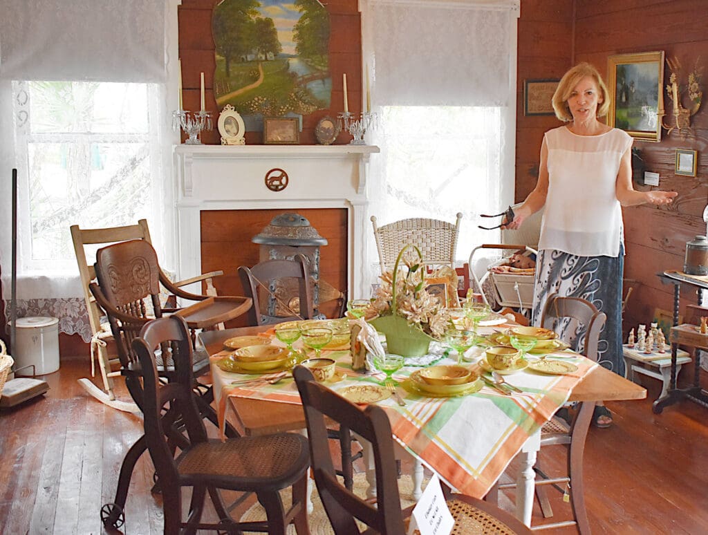 Belle Haven cottage celebrates grand reopening