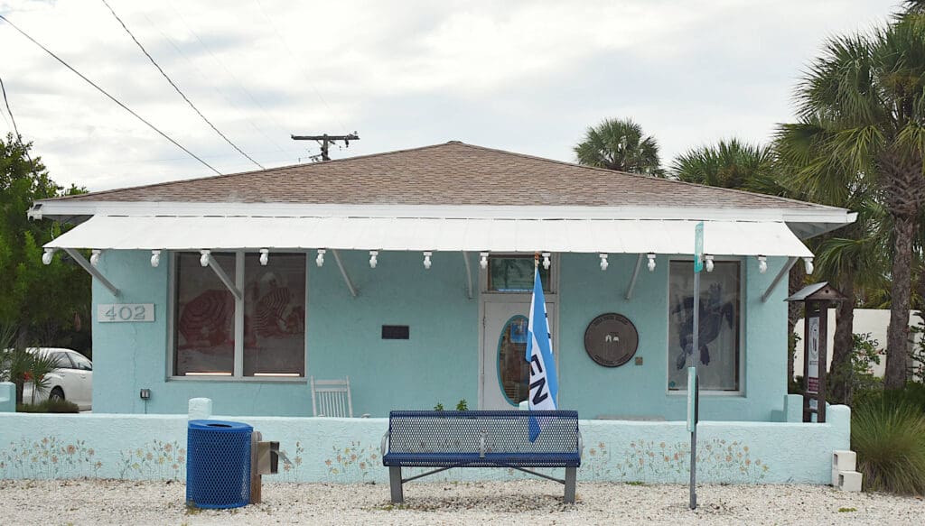 Belle Haven cottage celebrates grand reopening