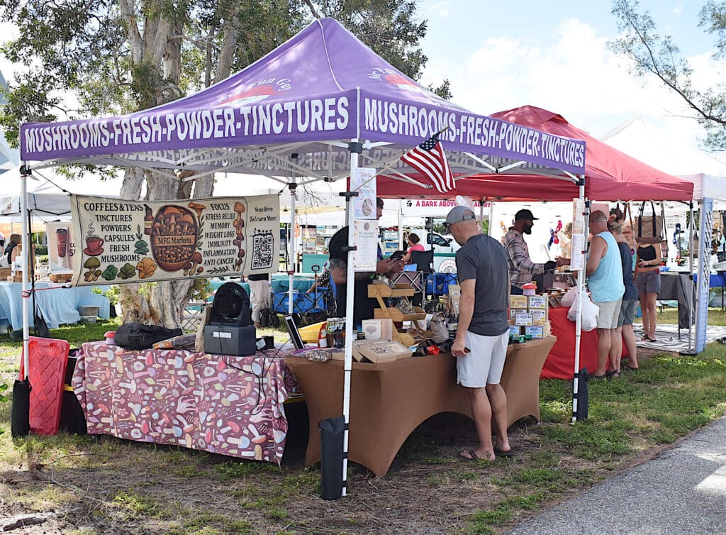 Community Farmers Market opens in new location