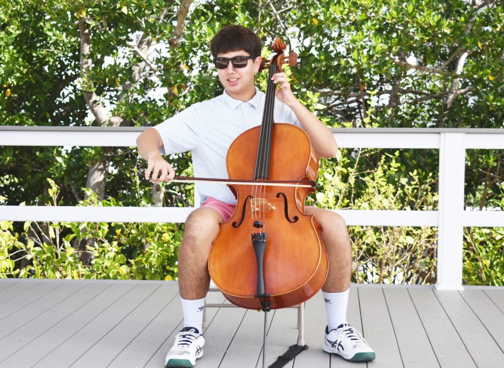 Community Farmers Market opens in new location