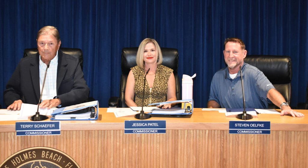 Newly reconfigured Holmes Beach commission elects Whitmore as chair