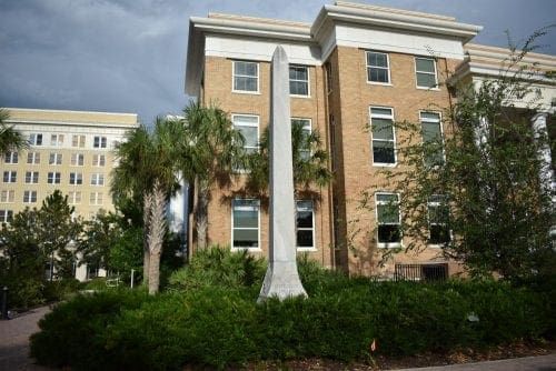 Confederate monument