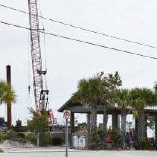Pier pavilion closing temporarily