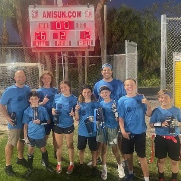 Cheesecake Cuties, Moss Builders win championships