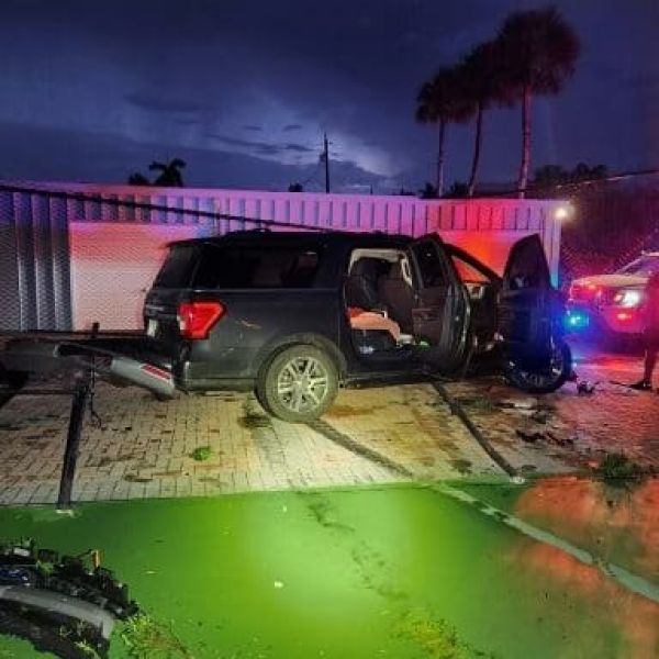 High-speed chase ends on tennis court