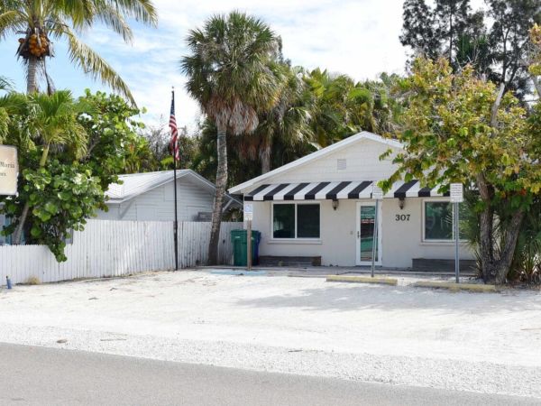 City purchasing leased annex building
