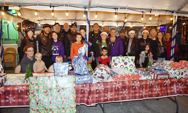 Renegades motorcycle club delivers Christmas joy
