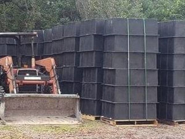 Dock floats delivered, project moving forward