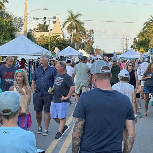 Bayfest rocks Pine Avenue