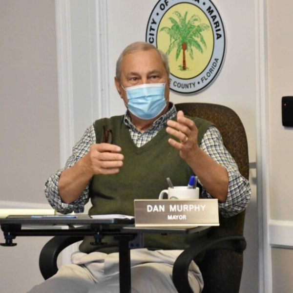 Search continues for sunken trawler&rsquo;s oil storage tank