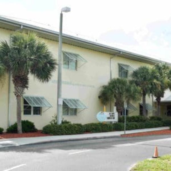School reopening plan requires mandatory face coverings