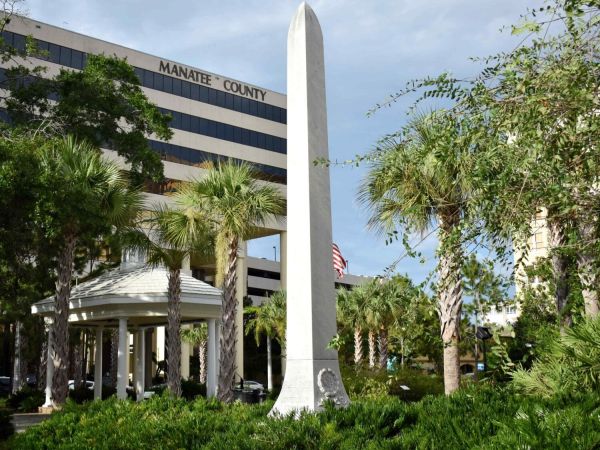 County commission to discuss reinstalling Confederate monument