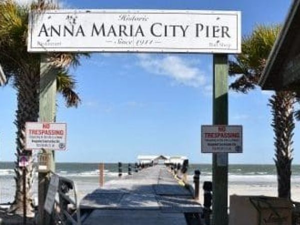 Pier lease offer to be discussed Friday