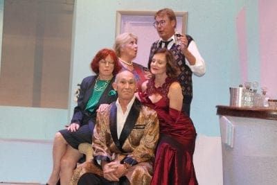 &lsquo;Present Laughter&rsquo; leaves &lsquo;em laughing