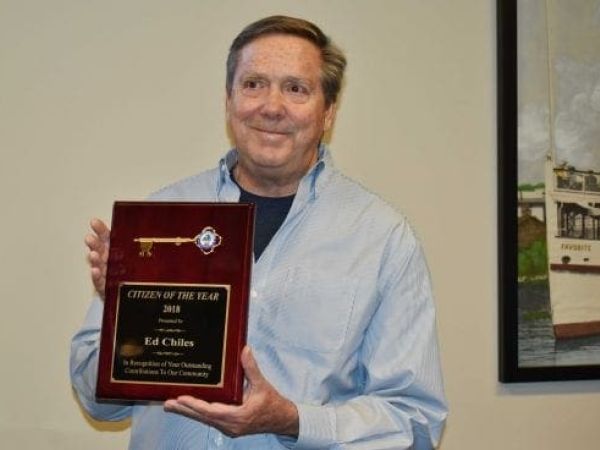 Ed Chiles receives Citizen of the Year award