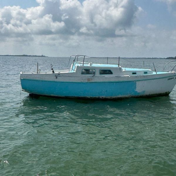 Captain: Derelict boats looming issue