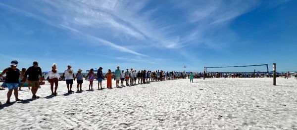 Locals join hands to fight big government