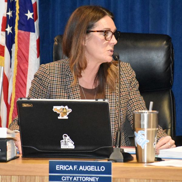 Holmes Beach officials discuss SB 180