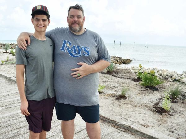 Boy Scouts replant City Pier shoreline