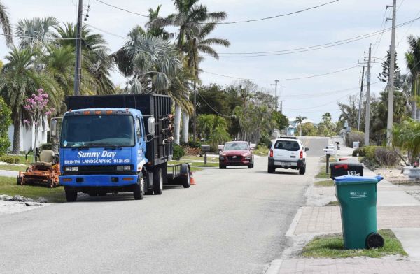 Commissioners support latest Key Royale parking proposal