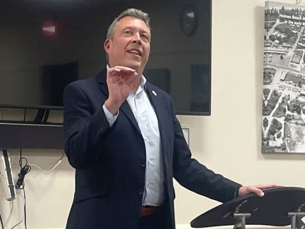 Bradenton Beach permitting issues prompt home rule discussion