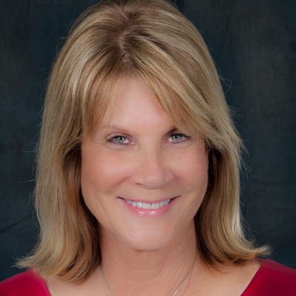 Whitmore seeks return to city commission