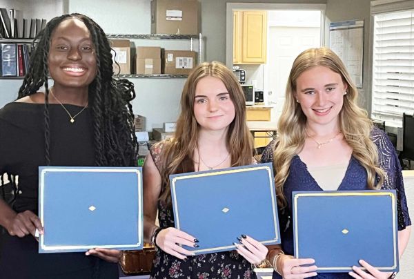 AMI Chamber awards academic scholarships