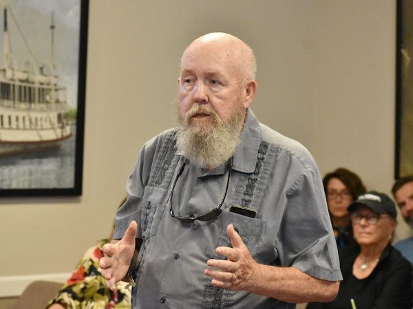 Anna Maria loses business, community icon