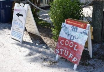 Anna Maria enacts sign moratorium