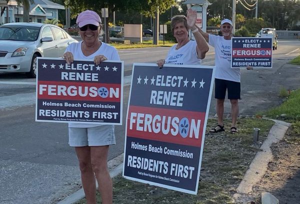 Candidates give their opinions on a Holmes Beach city manager